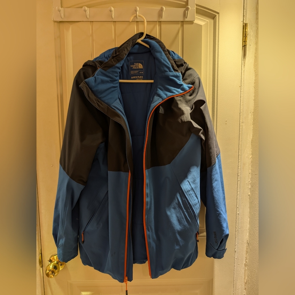 The North Face Men's Blue and Black Jacket